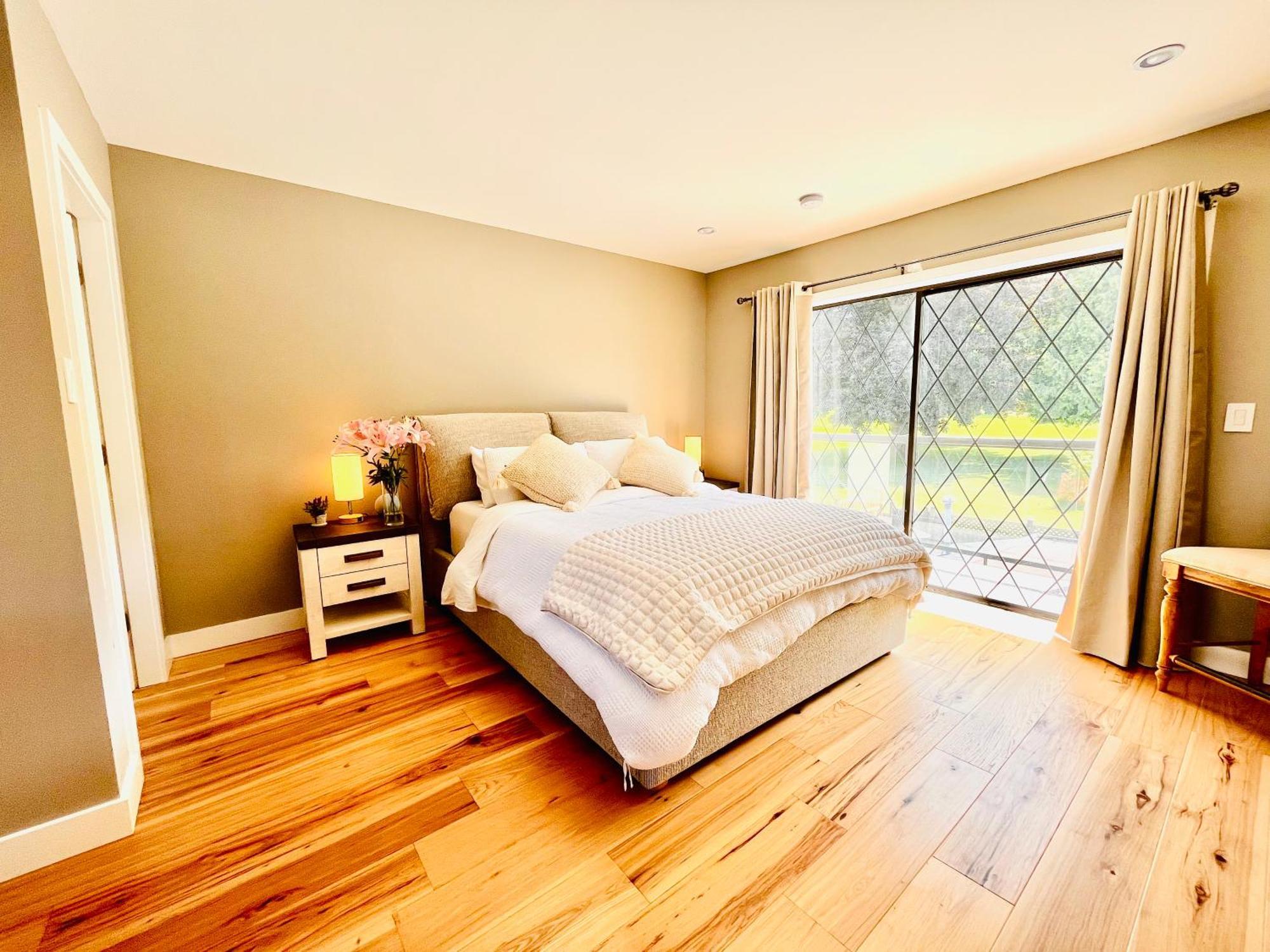 Oceanside Manor - Fancy Room - Golf Course & Beach View Qualicum Beach Exterior foto